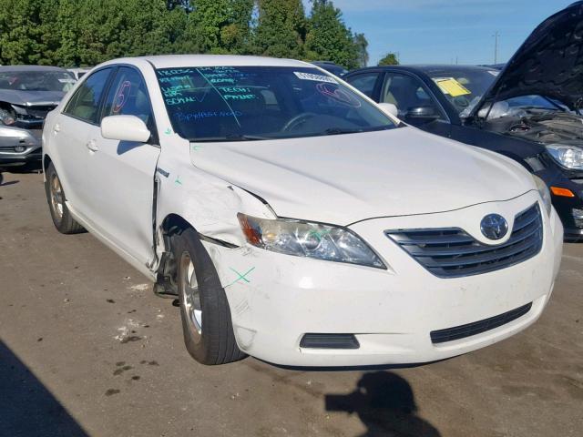 JTNBB46K673011091 - 2007 TOYOTA CAMRY HYBR WHITE photo 1