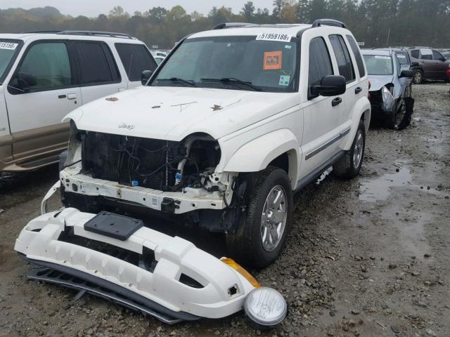 1J4GK58K06W114821 - 2006 JEEP LIBERTY LI WHITE photo 2