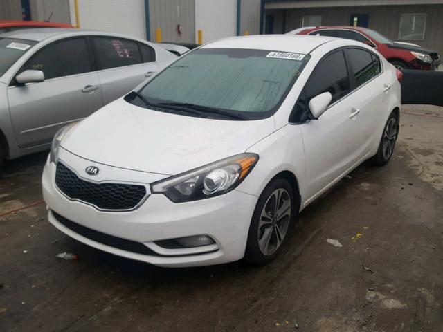 KNAFX4A84E5078161 - 2014 KIA FORTE EX WHITE photo 2