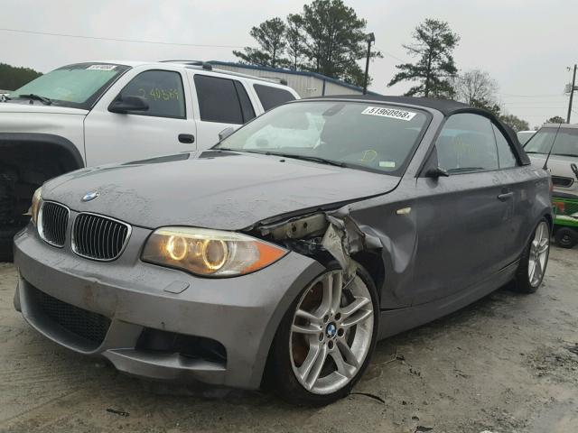 WBAUN7C55DVM27389 - 2013 BMW 135 I GRAY photo 2