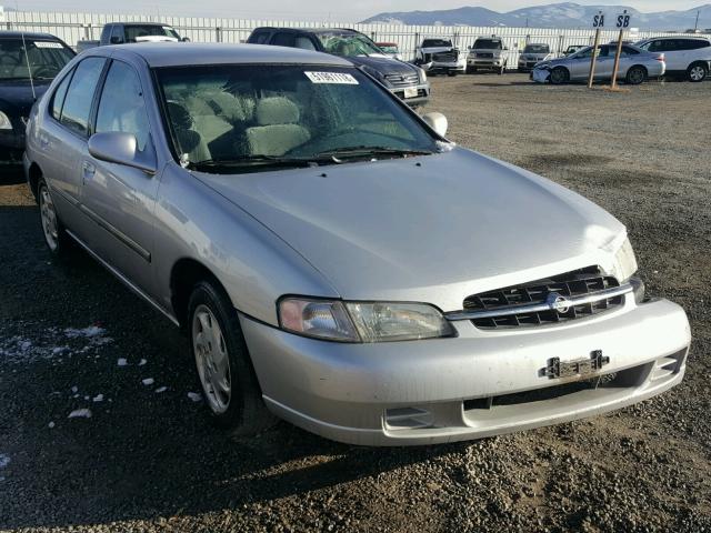 1N4DL01DXWC195211 - 1998 NISSAN ALTIMA XE SILVER photo 1