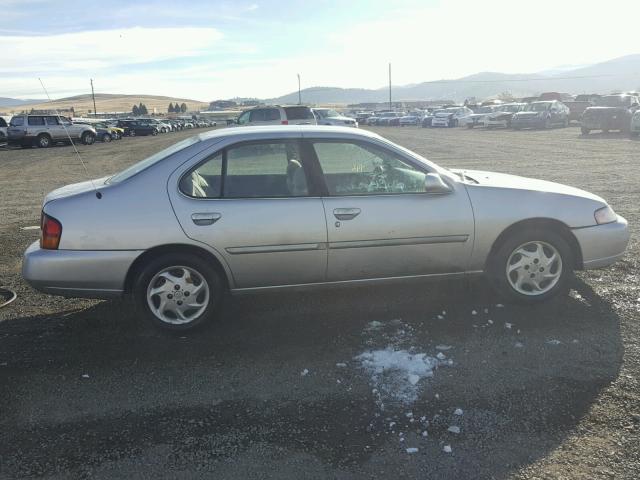 1N4DL01DXWC195211 - 1998 NISSAN ALTIMA XE SILVER photo 9