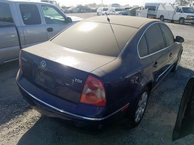 WVWAE63B65E094093 - 2005 VOLKSWAGEN PASSAT GLS BLUE photo 4