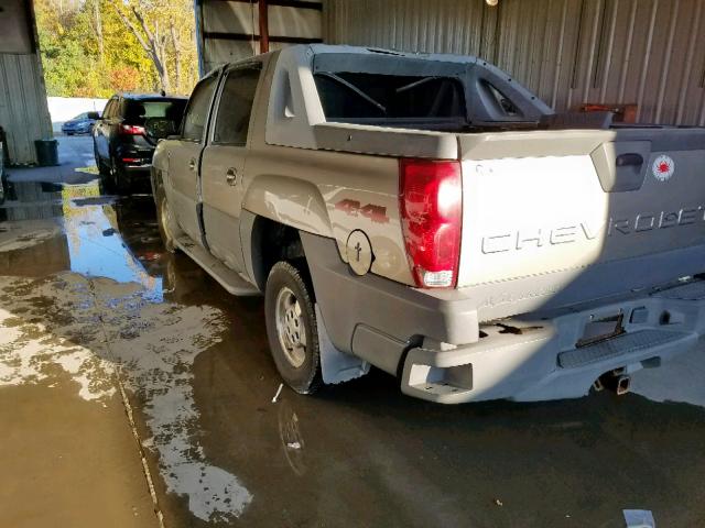 3GNEK13T92G163280 - 2002 CHEVROLET AVALANCHE SILVER photo 3