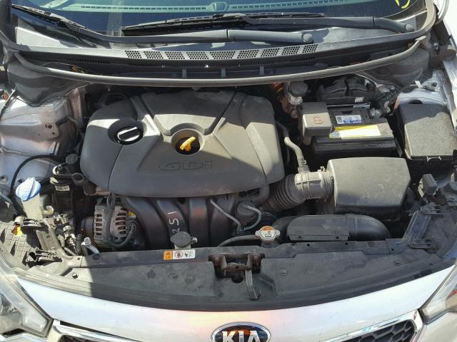 KNAFZ4A86E5060206 - 2014 KIA FORTE EX SILVER photo 7