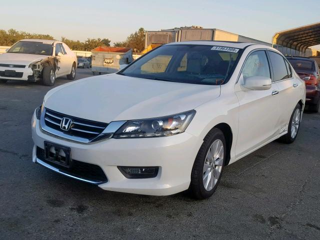 1HGCR3F82EA040617 - 2014 HONDA ACCORD EXL WHITE photo 2