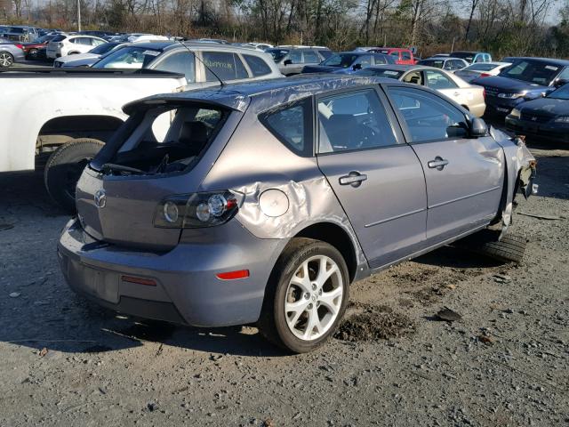 JM1BK344381832746 - 2008 MAZDA 3 HATCHBAC GRAY photo 4