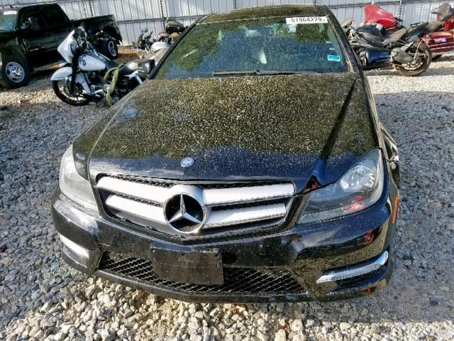 WDDGJ4HB4DF999448 - 2013 MERCEDES-BENZ C 250 BLACK photo 9