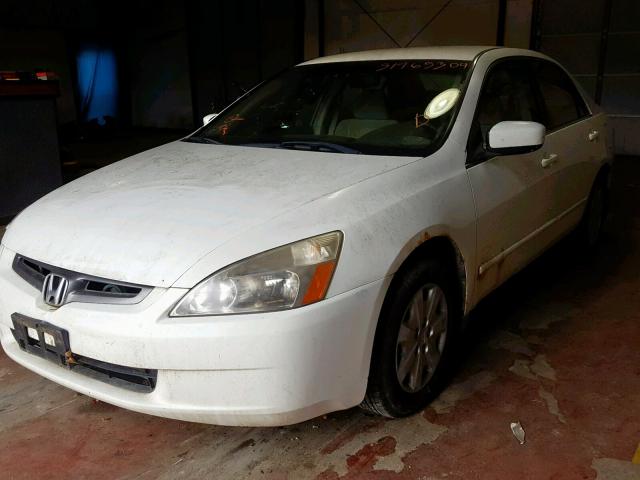 JHMCM55353C008095 - 2003 HONDA ACCORD LX WHITE photo 2