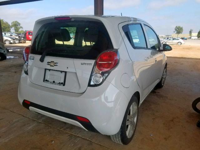 KL8CB6S98EC591022 - 2014 CHEVROLET SPARK LS WHITE photo 4