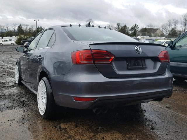 3VW5T7AJ4EM233393 - 2014 VOLKSWAGEN JETTA GLI GRAY photo 3