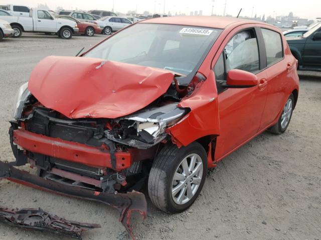 VNKKTUD30GA062957 - 2016 TOYOTA YARIS L RED photo 2