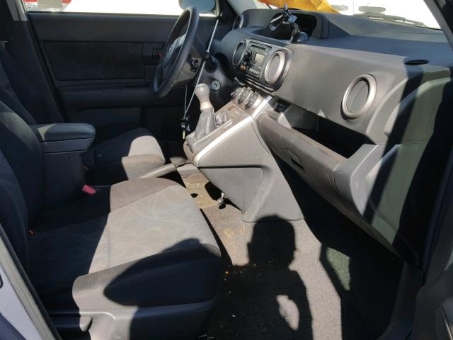 JTLZE4FE8CJ008269 - 2012 TOYOTA SCION XB BLUE photo 5