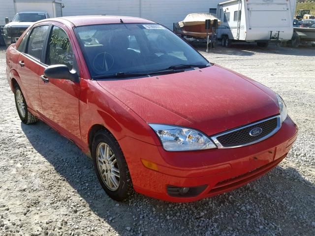 1FAFP34NX6W111194 - 2006 FORD FOCUS ZX4 RED photo 1