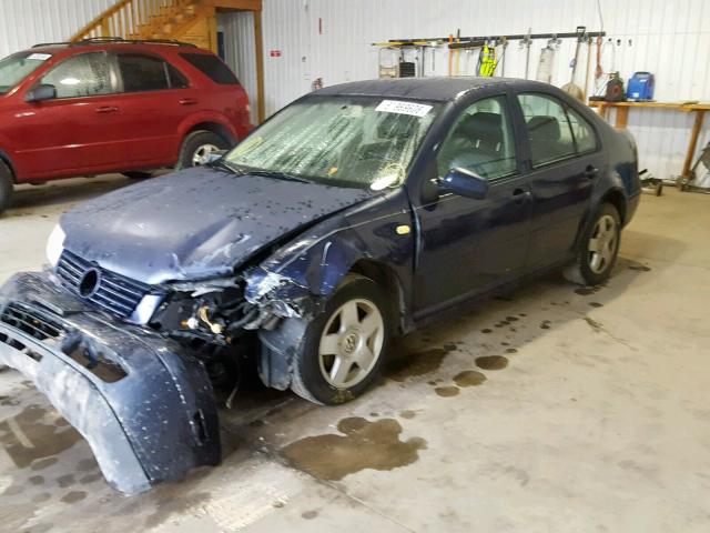 3VWRA29M4YM008145 - 2000 VOLKSWAGEN JETTA GL BLUE photo 2