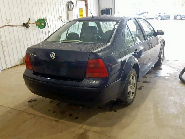 3VWRA29M4YM008145 - 2000 VOLKSWAGEN JETTA GL BLUE photo 4