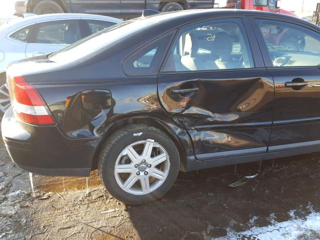 YV1MS382272274215 - 2007 VOLVO S40 2.4I BLACK photo 9