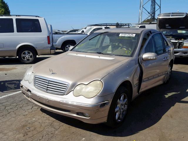 WDBRF61J52F275815 - 2002 MERCEDES-BENZ C 240 GOLD photo 2