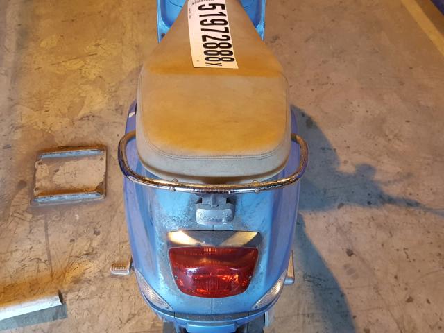 ZAPM448F075007709 - 2007 VESPA SCOOTER BLUE photo 6