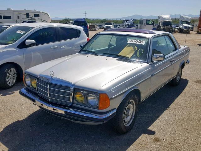 12305312004349 - 1977 MERCEDES-BENZ 280 CE SILVER photo 2