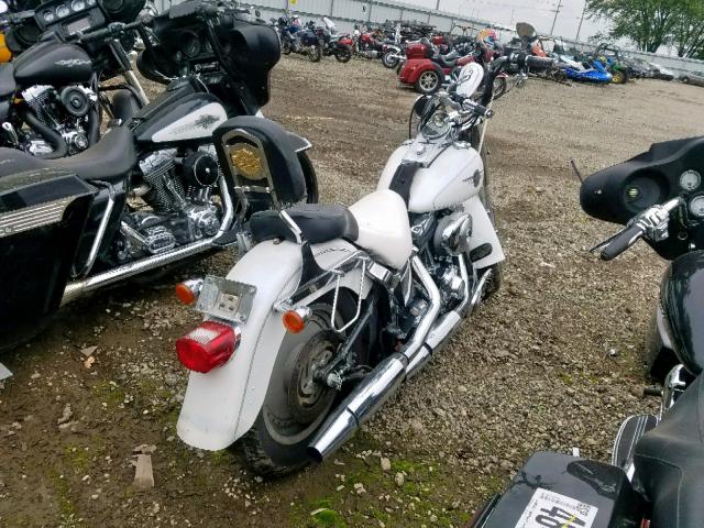 1HD1BXB174Y043267 - 2004 HARLEY-DAVIDSON FLSTFI WHITE photo 4