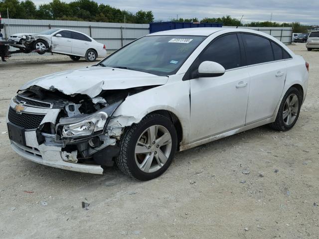 1G1P75SZ8E7285198 - 2014 CHEVROLET CRUZE WHITE photo 2