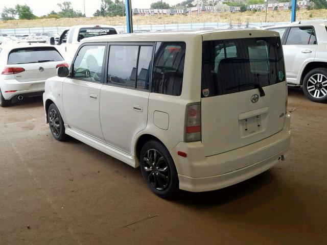 JTLKT334940144303 - 2004 TOYOTA SCION XB თეთრი ფოტო 3