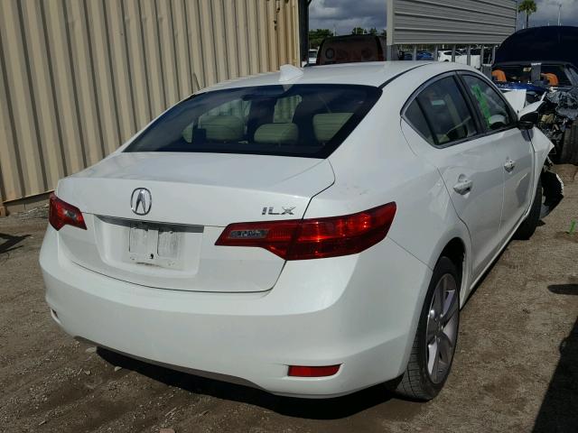 19VDE1F79EE006383 - 2014 ACURA ILX 20 TEC WHITE photo 4