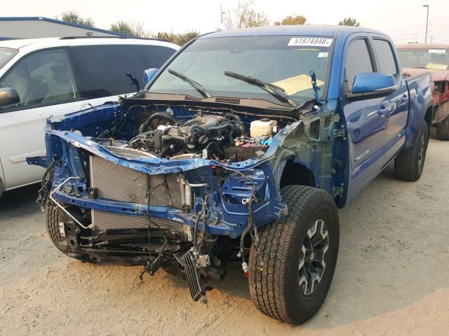 3TMDZ5BN0JM036346 - 2018 TOYOTA TACOMA DOU BLUE photo 2