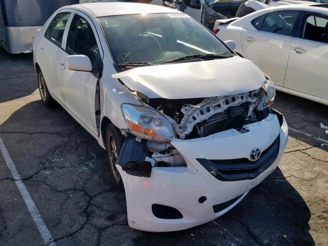 JTDBT923481236720 - 2008 TOYOTA YARIS WHITE photo 1