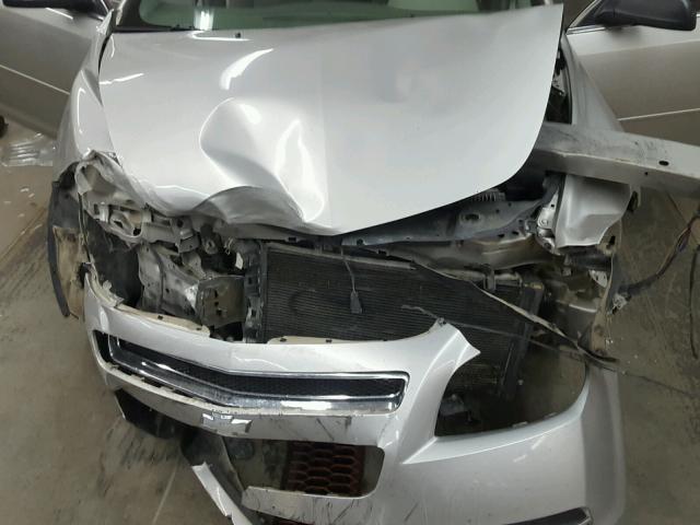 1G1ZG57BX8F228421 - 2008 CHEVROLET MALIBU LS 银色 照片 7