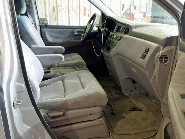 2HKRL18601H011601 - 2001 HONDA ODYSSEY EX SILVER photo 5