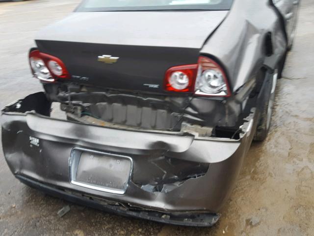 1G1ZA5E06AF111394 - 2010 CHEVROLET MALIBU LS 绿色 照片 9