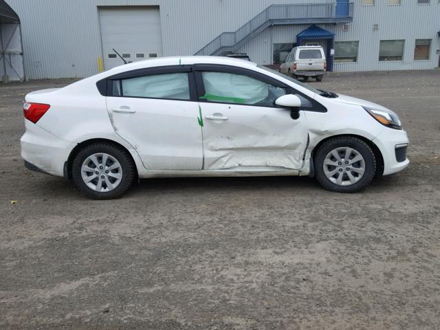 KNADM4A31H6114228 - 2017 KIA RIO LX WHITE photo 9