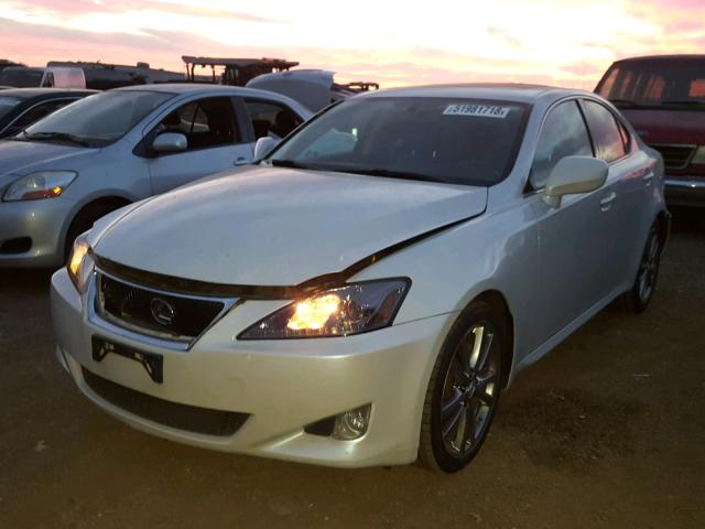 JTHBK262885080491 - 2008 LEXUS IS 250 WHITE photo 2