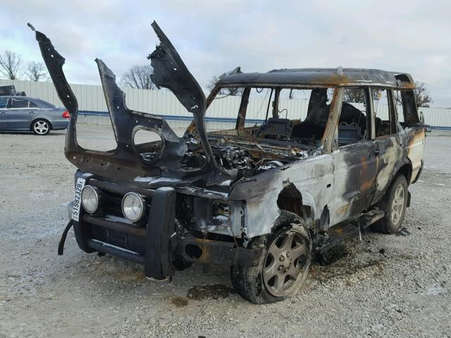 SALTW19454A842560 - 2004 LAND ROVER DISCOVERY BURN photo 2