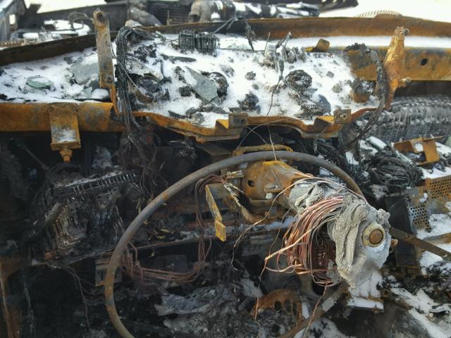 SALTW19454A842560 - 2004 LAND ROVER DISCOVERY BURN photo 8