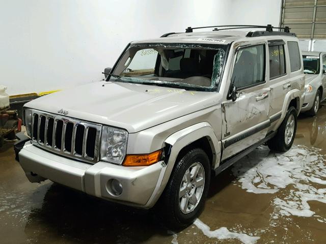 1J8HG48K87C670831 - 2007 JEEP COMMANDER SILVER photo 2
