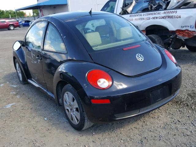 3VWPW3AG3AM021317 - 2010 VOLKSWAGEN NEW BEETLE BLACK photo 3