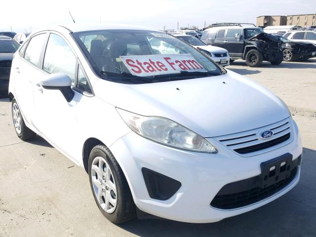 3FADP4AJ7BM135901 - 2011 FORD FIESTA S WHITE photo 1