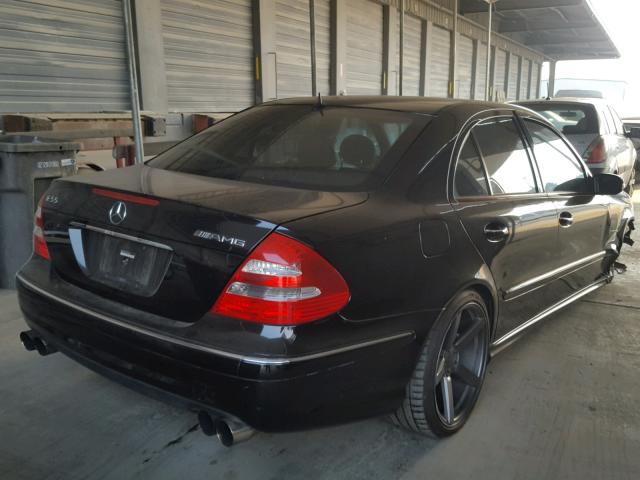 WDBUF76J75A714782 - 2005 MERCEDES-BENZ E 55 AMG BLACK photo 4