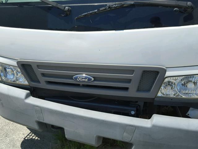 3FRLL45Z46V393586 - 2006 FORD LOW CAB FO WHITE photo 7