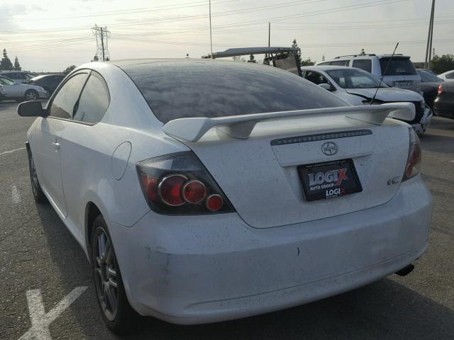 JTKDE167X80253389 - 2008 TOYOTA SCION TC WHITE photo 3