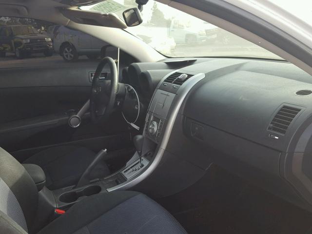 JTKDE167X80253389 - 2008 TOYOTA SCION TC WHITE photo 5