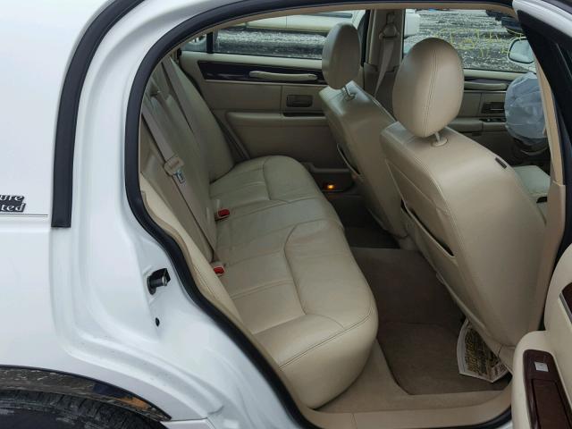 2LNHM82V19X632854 - 2009 LINCOLN TOWN CAR S WHITE photo 6