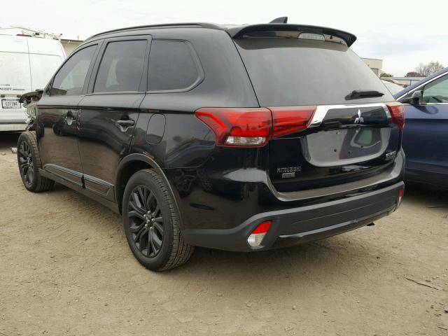 JA4AD3A36JZ018576 - 2018 MITSUBISHI OUTLANDER BLACK photo 3