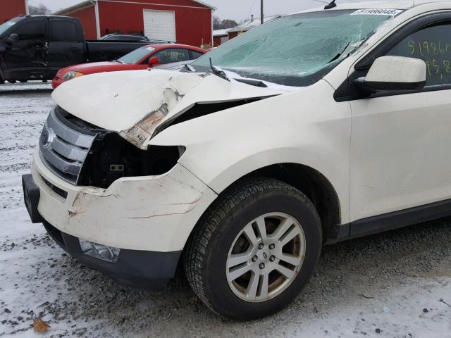 2FMDK48C08BA18151 - 2008 FORD EDGE SEL WHITE photo 9