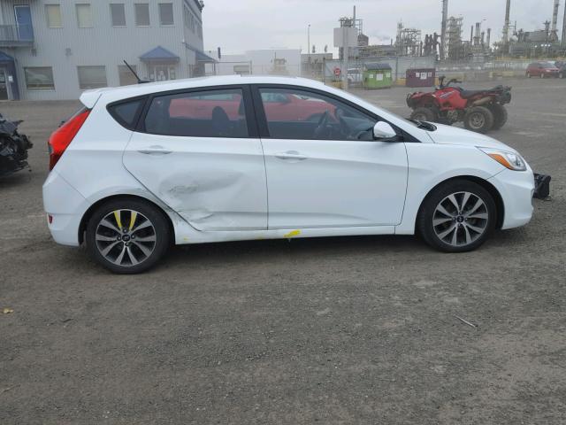 KMHCU5AE3GU263672 - 2016 HYUNDAI ACCENT SPO WHITE photo 9