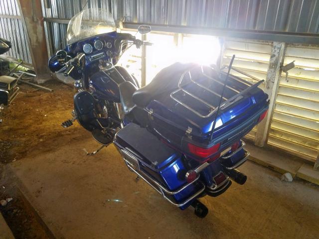 1HD1FCW195Y634838 - 2005 HARLEY-DAVIDSON FLHTCUI BLUE photo 3