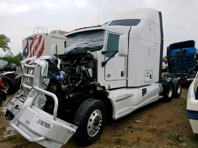 1XKADP9X4GR103210 - 2016 KENWORTH CONSTRUCTI WHITE photo 2